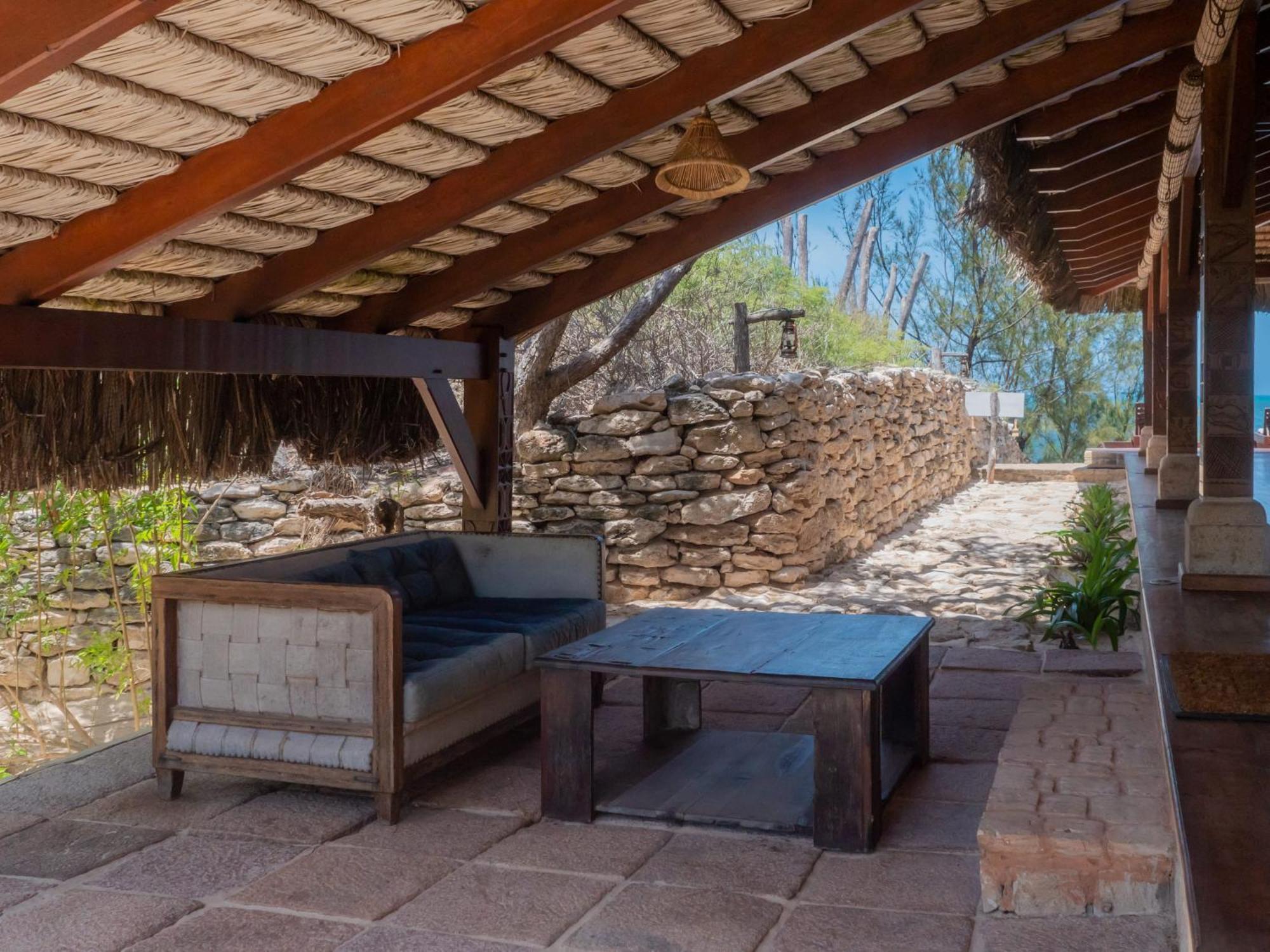Demeure De La Compagnie Generale Des Huiles Precieuses Bed and Breakfast Ifaty Εξωτερικό φωτογραφία